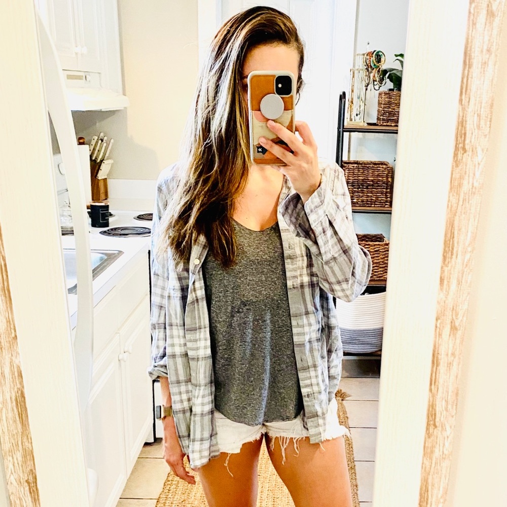 Women’s gray flannel